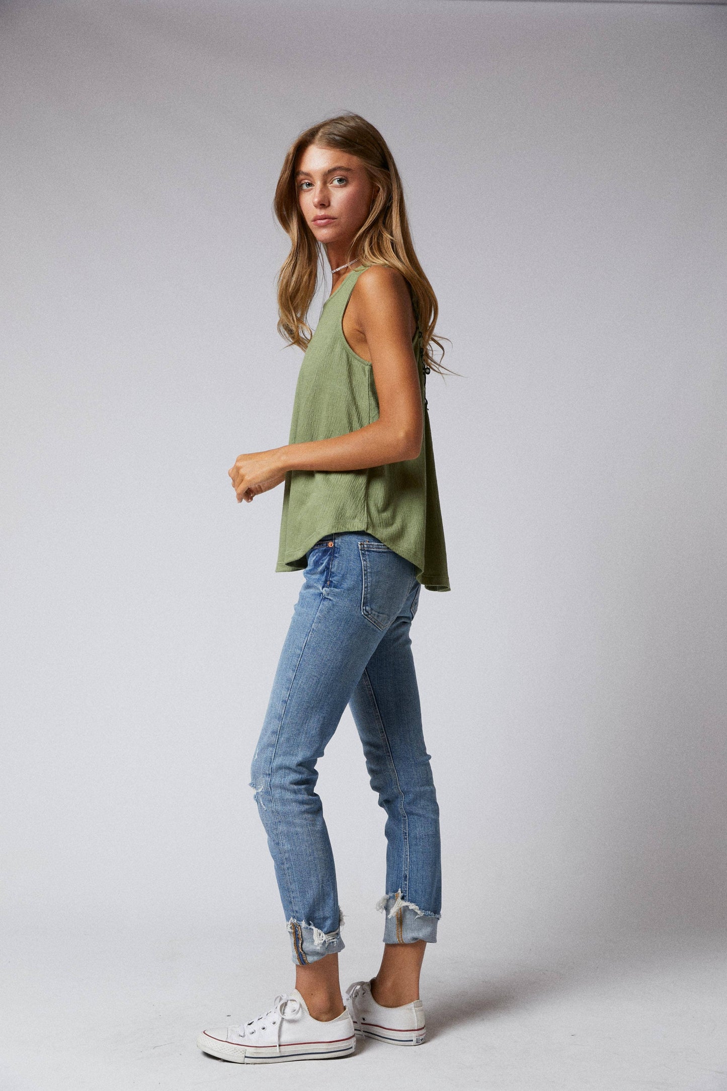 Sleeveless Back Lace Patch Crinkle Knit Swing Top