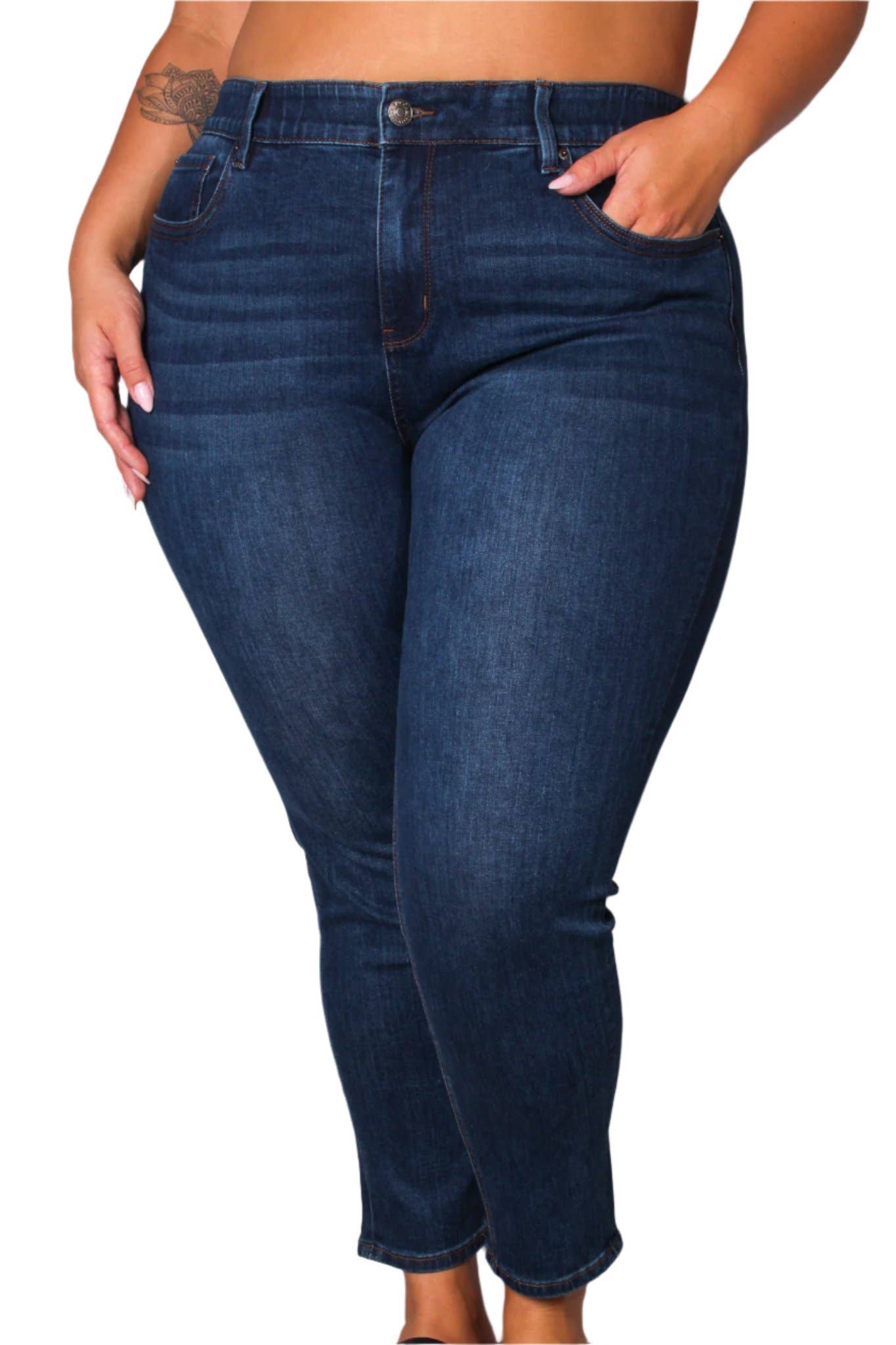 Women's Plus Mid Rise Skinny Leg Denim Jeans